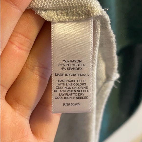 Express (S) Women’s Relaxed Fit Shirt Bundle - Picture 5 of 5